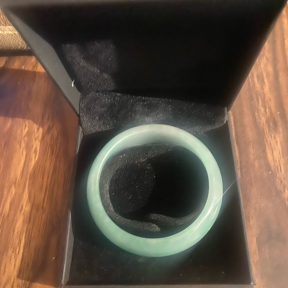 Jade real green bracelet